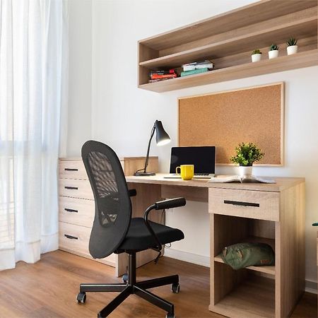 Micampus Armendariz Student Residence 세비야 외부 사진