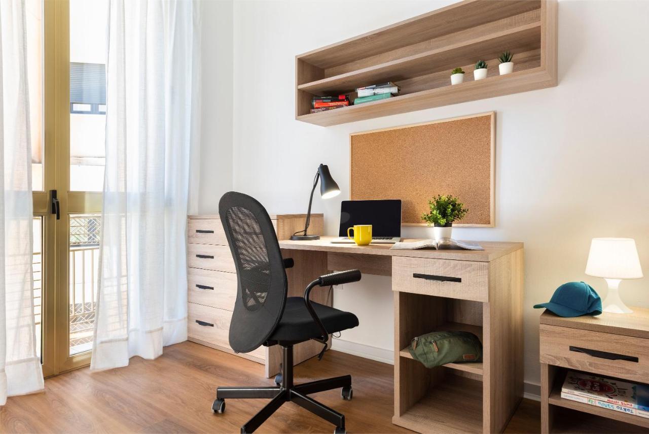 Micampus Armendariz Student Residence 세비야 외부 사진